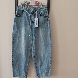 Light Wash High-Rise Barrel Leg Jeans